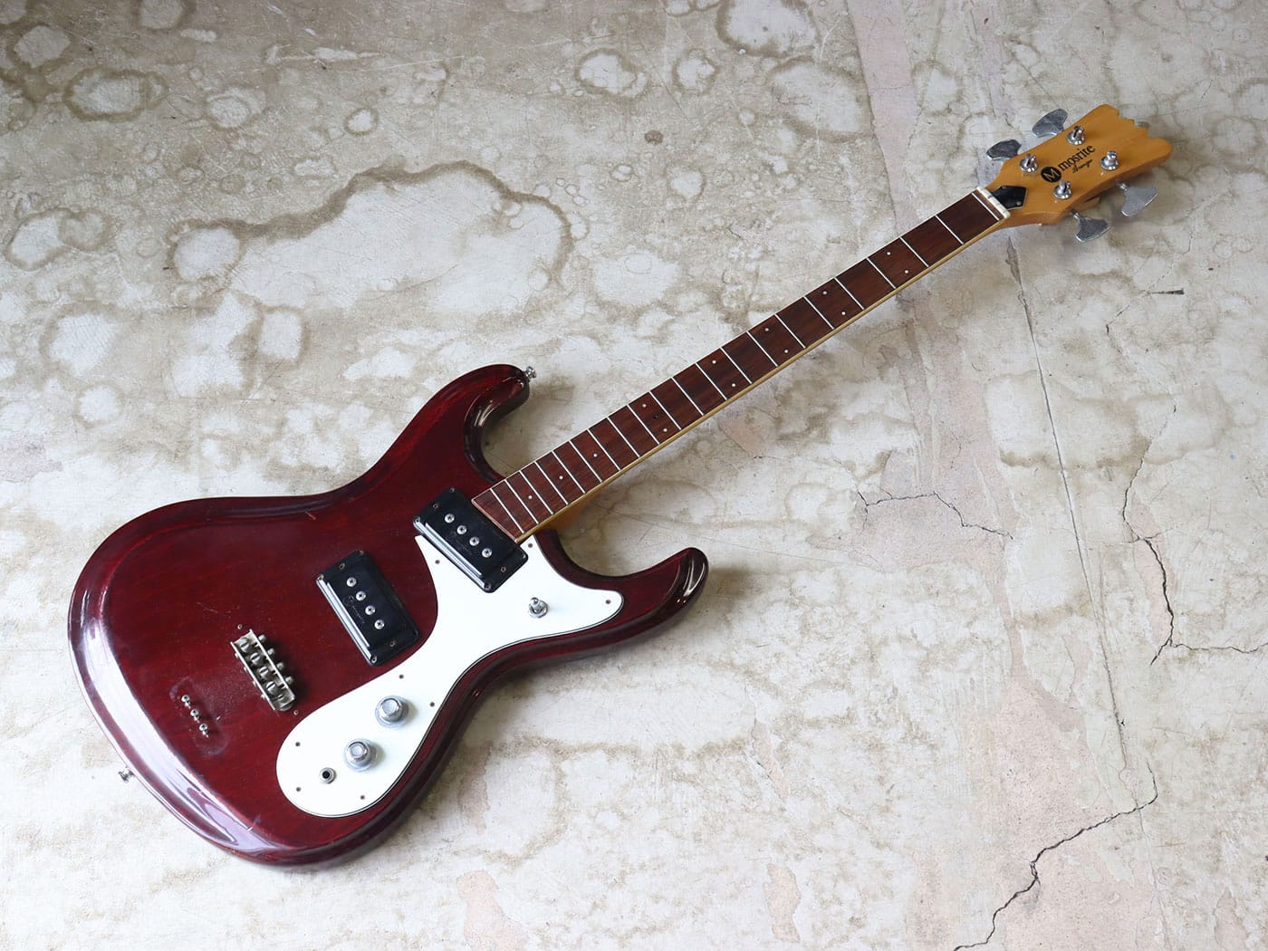 中古・現状渡し】Mosrite Avenger Bass エレキベース - 神奈川県の中古