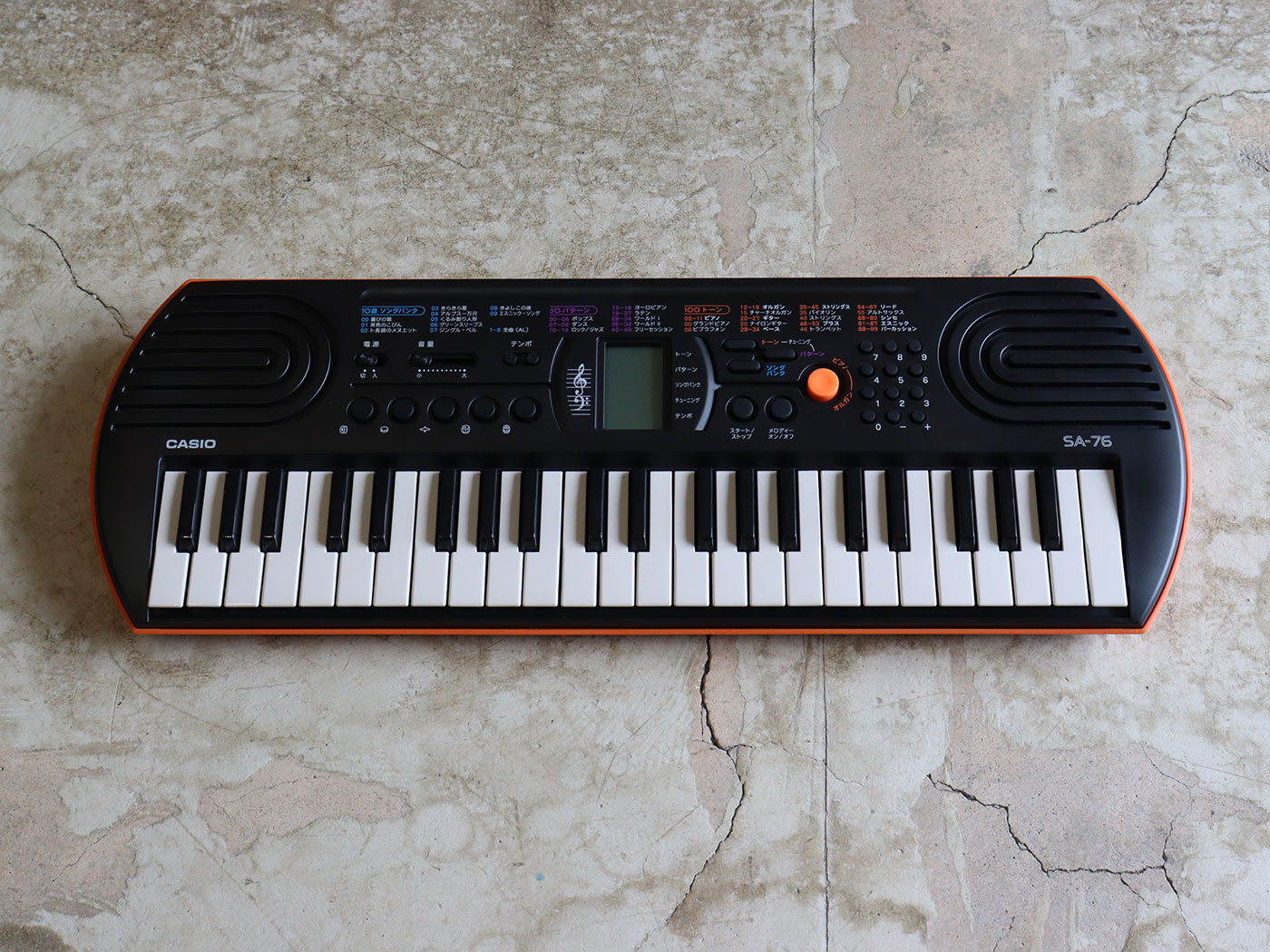 中古】CASIO SA-76 44鍵 ミニ電子ピアノ ケース付属 - 神奈川県の中古
