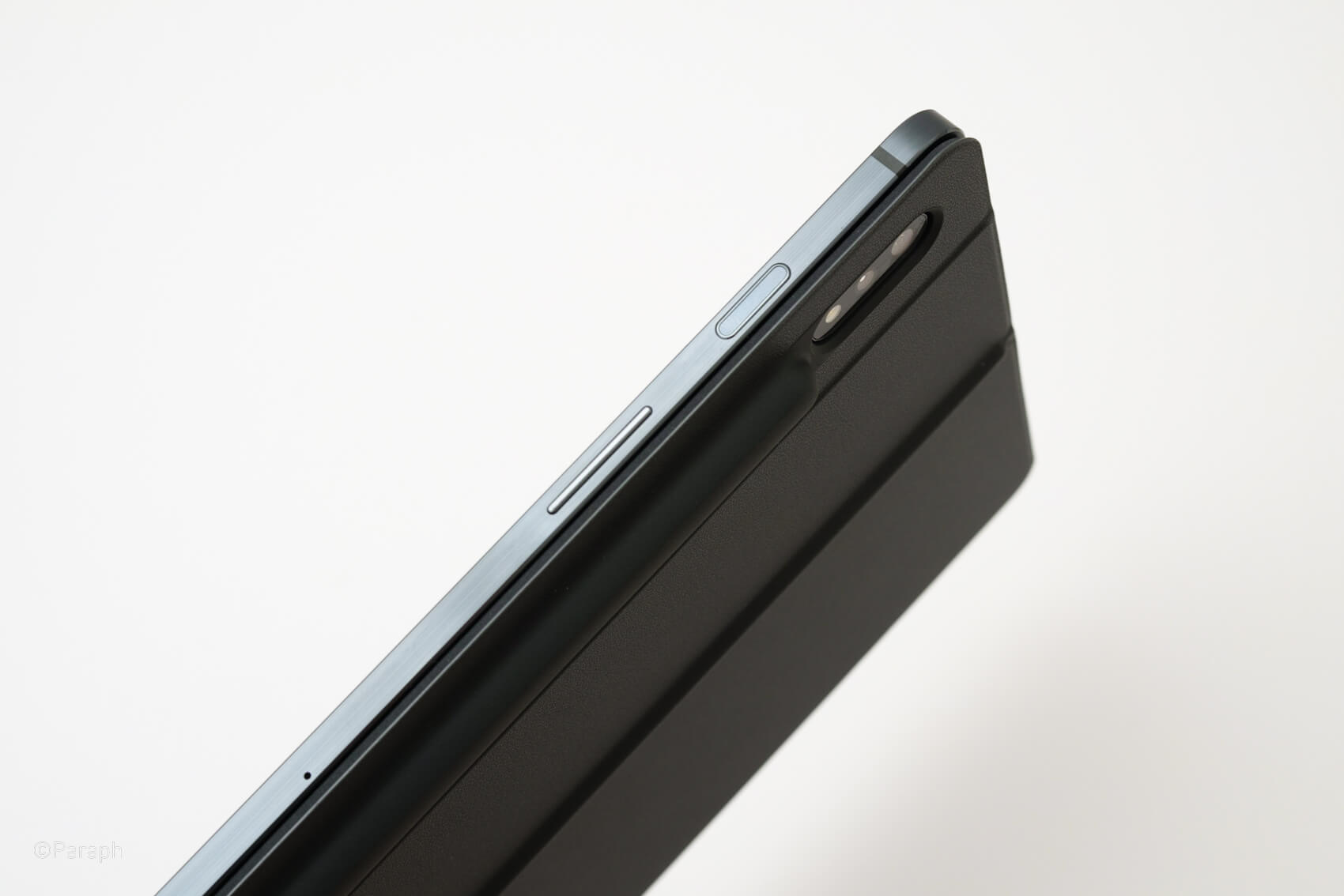 Galaxy Tab S7純正のキーボードカバーは打鍵感は最高だがトラック