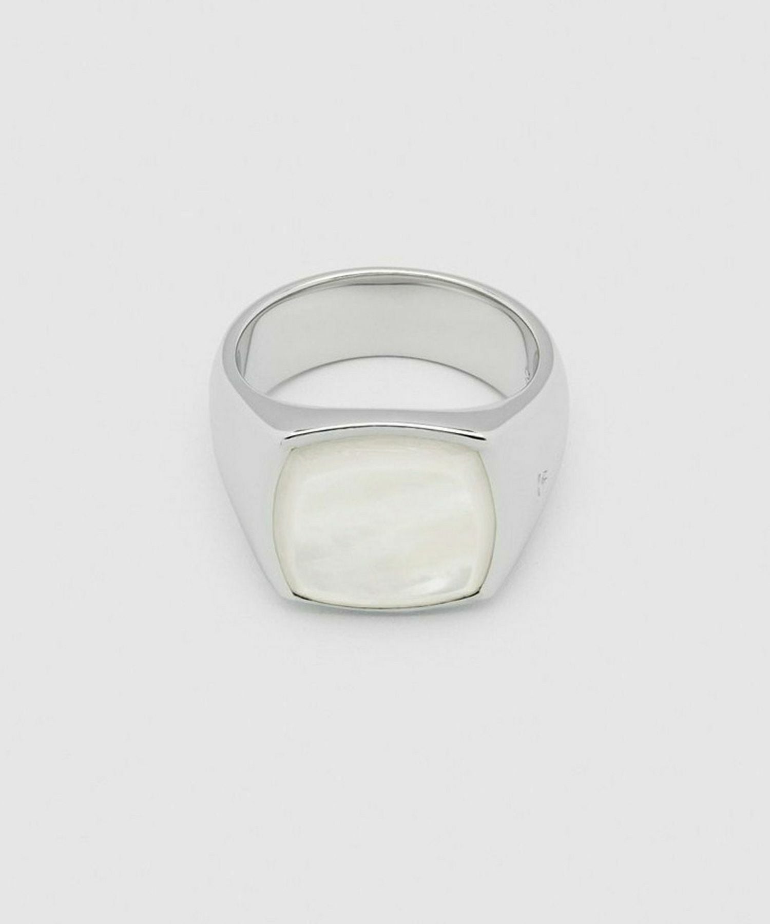 TOM WOOD(トムウッド)】 Cushion White Mother of Pearl リング
