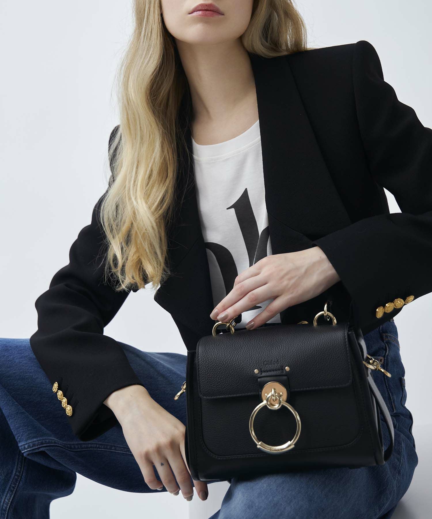 Chloe(クロエ)】 グレイン＆ソフトレザー製TESSミニデイバッグ