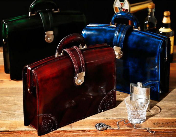 000000000926-01.jpg?size=l&w=