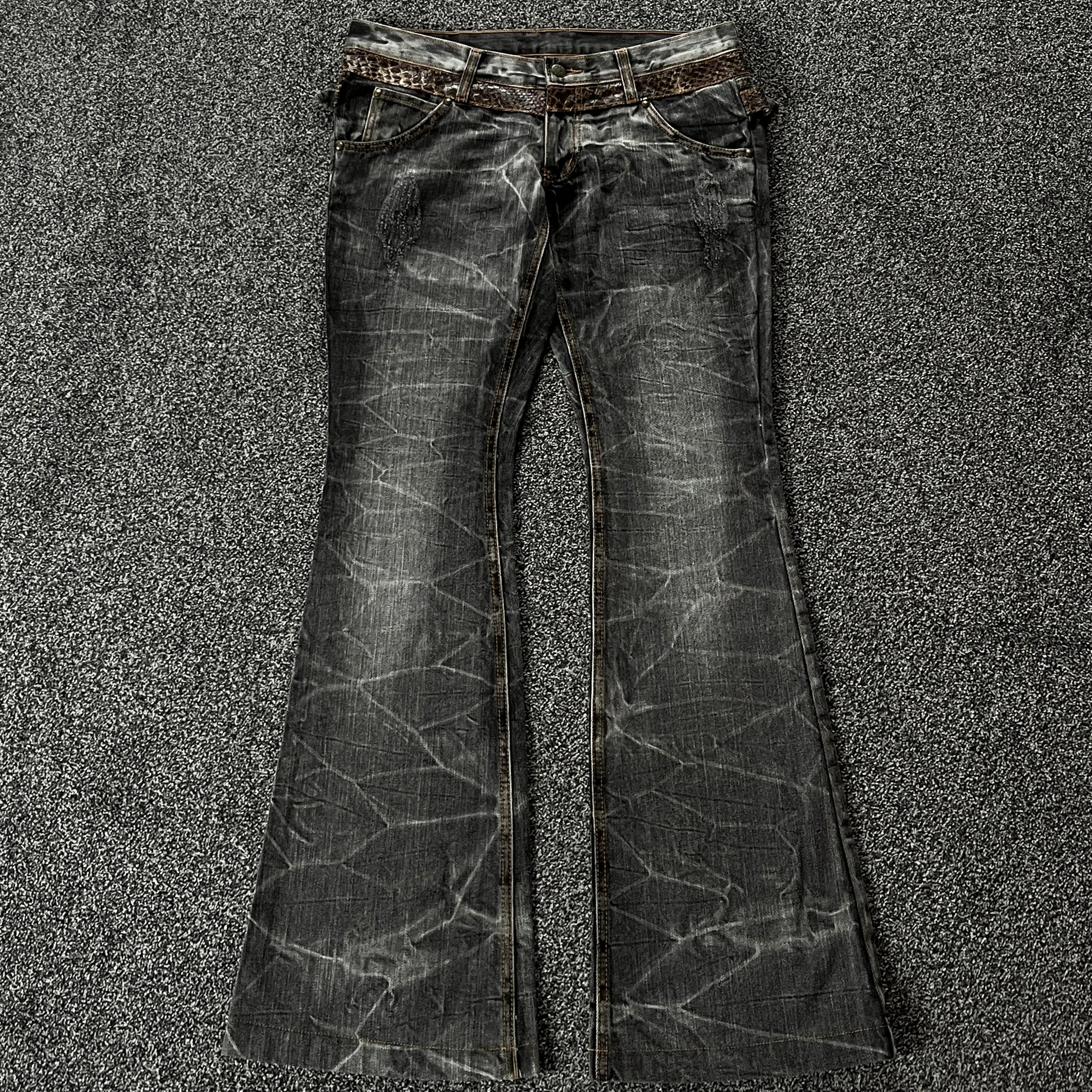 Tornado Mart Snakeskin Flared Denim – Paroxa