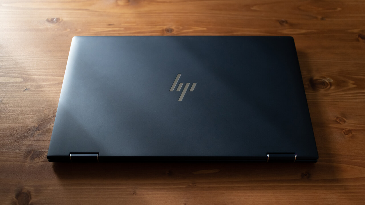 HP Elite Dragonfly G2 ビジネスシーンに最適化された 2in1ノート