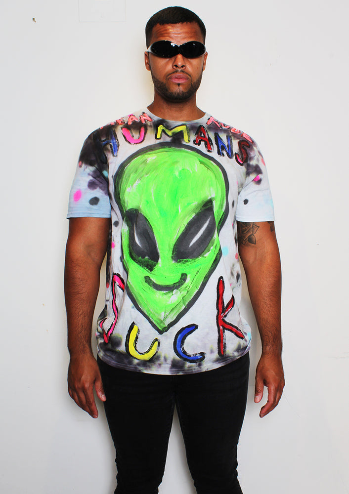 Humans Suck' Alien Tee – Patricia Field ARTFASHION