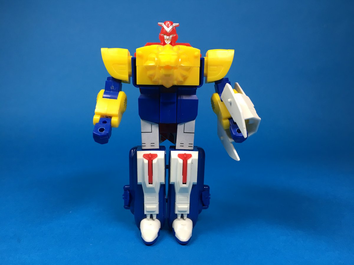 超獣戦隊ライブマン」食玩メタル合金ライブロボ。当初は200時X3(＋別