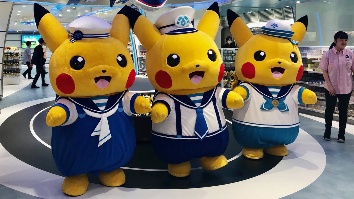 ポケモンセンターヨコハマ リニューアル💫 ＼ 限定コスチュームの