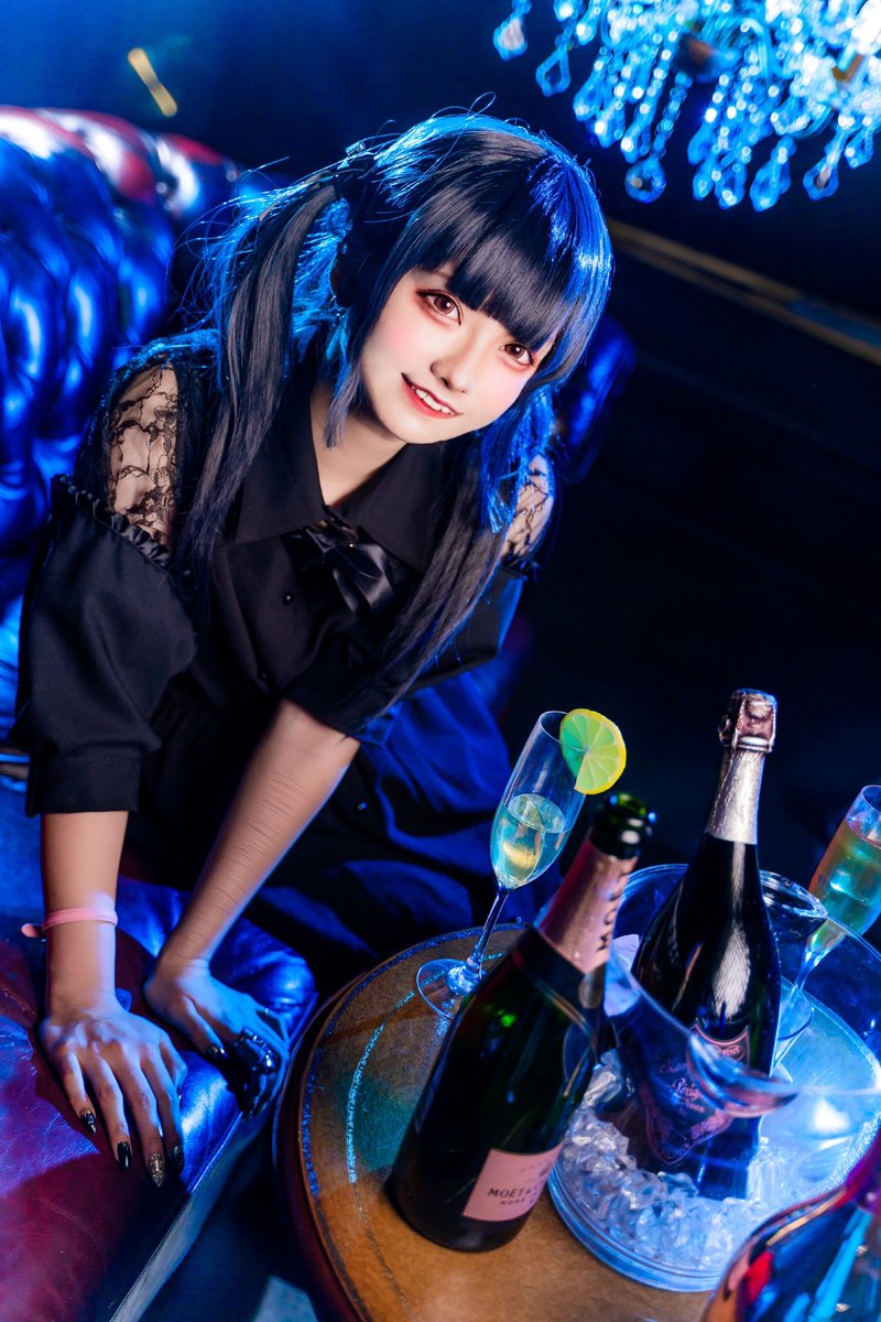 ⚠️コスプレ・リスカ表現有り⚠️ 明日、私は誰かのカノジョゆあてゃ