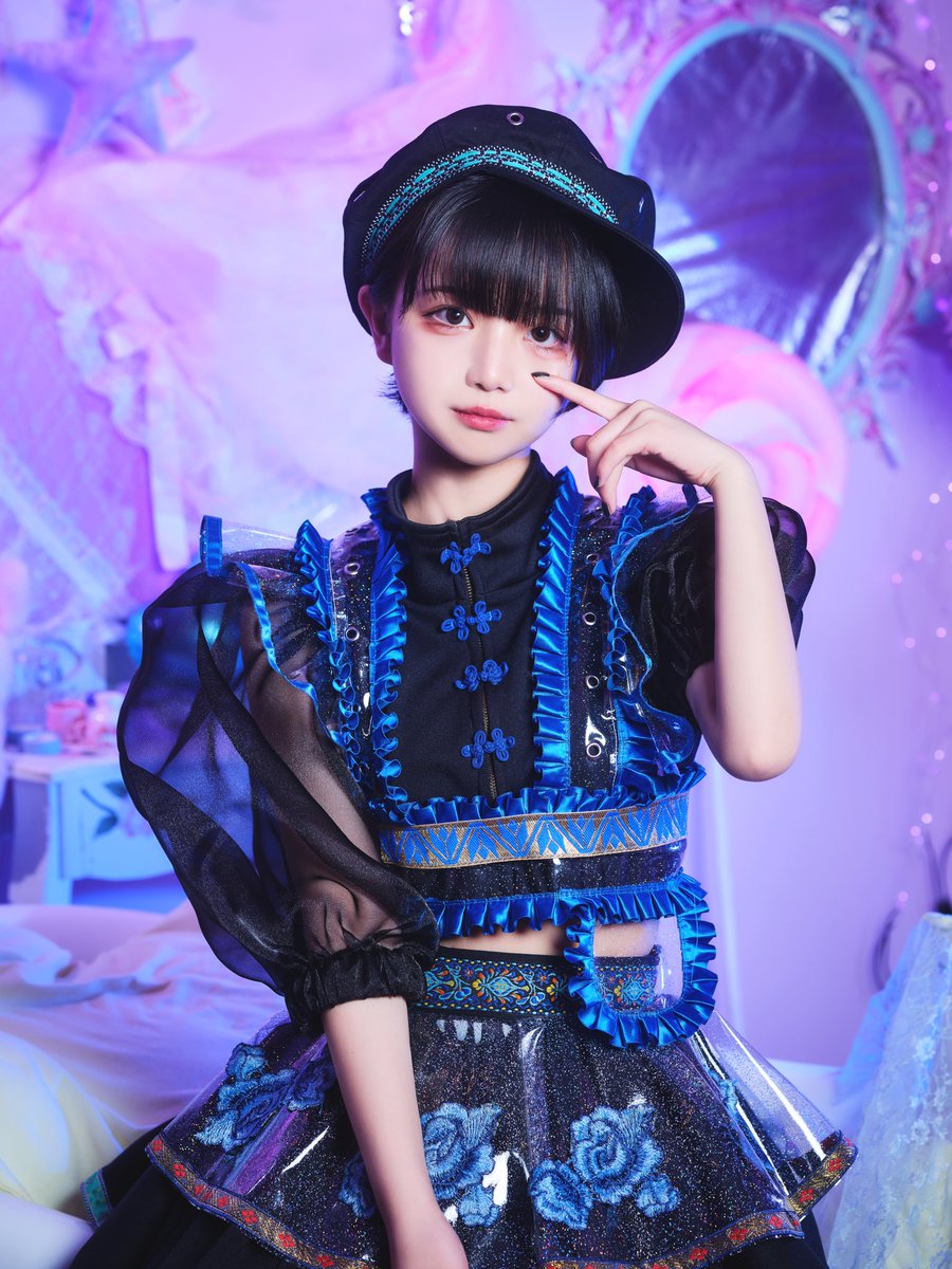 人生初めてのアー写公開から今日で4年たったよ～！！！！！ あっという