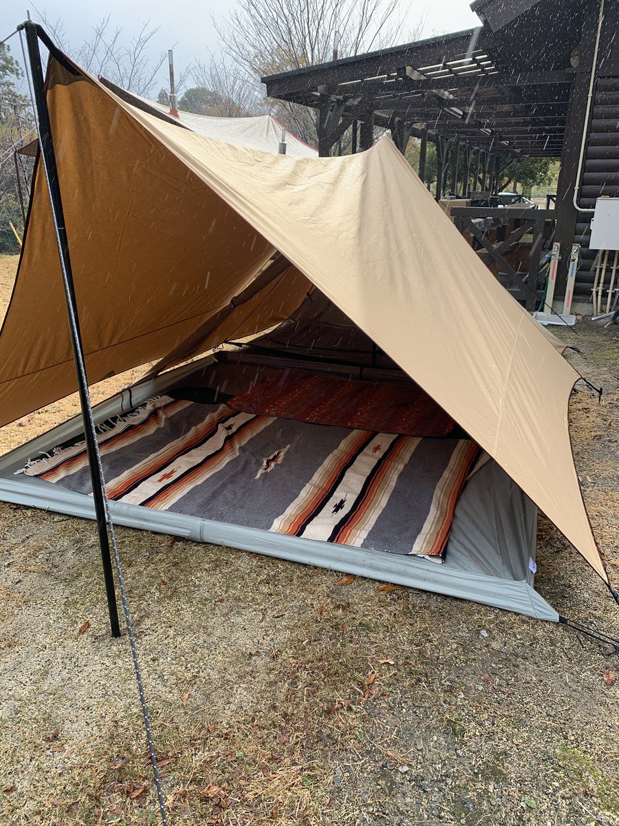 パンダTCのフルサイズグランドシートをパンダタープのほうに装着すると