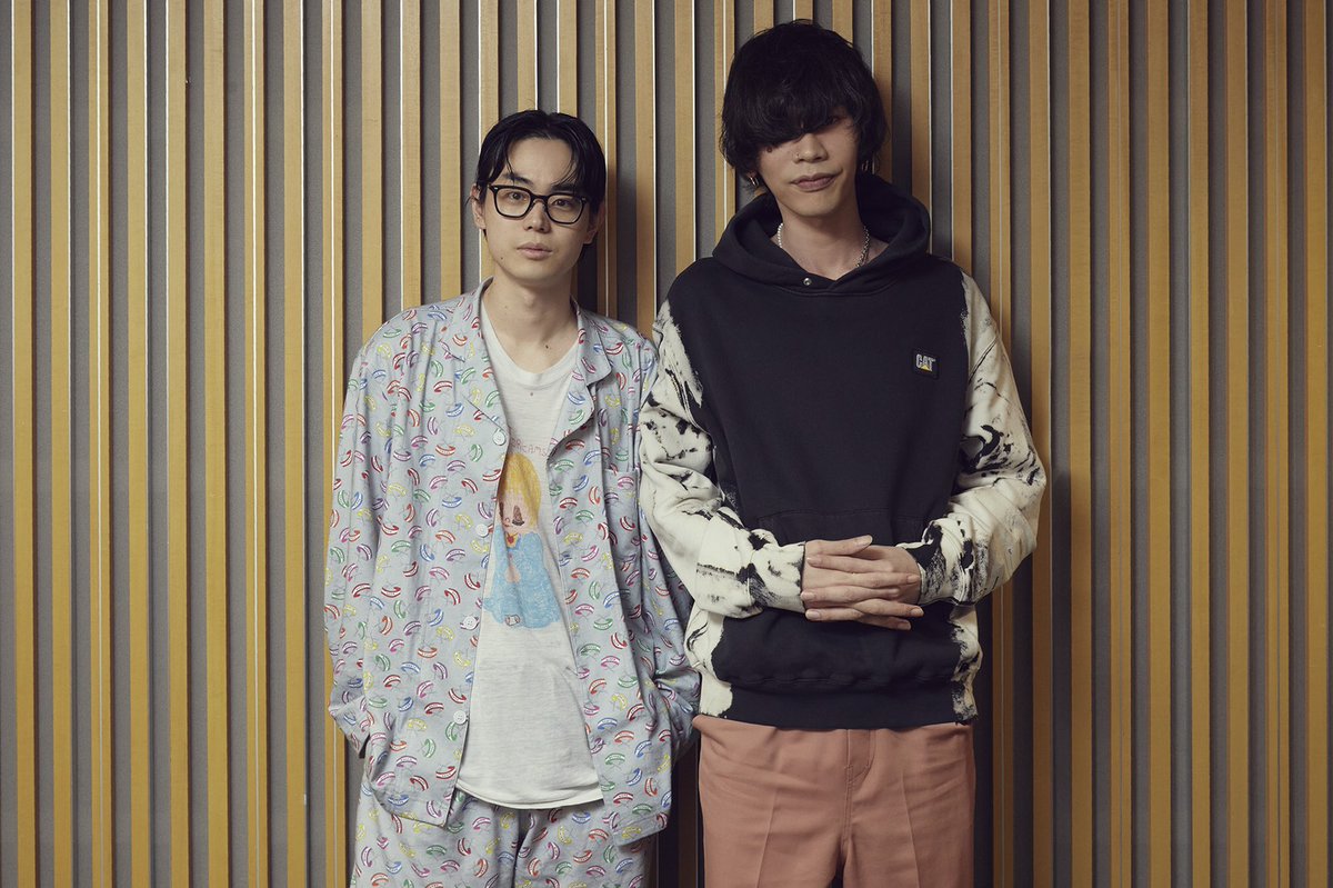 パジャマ姿の菅田将暉さんのコーデ 私服/衣装/購入先 - Woomy