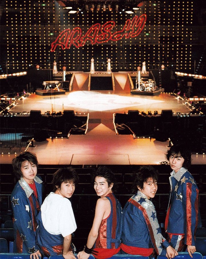 ARASHI 2000 This year Arashi released 3 singles and their had very