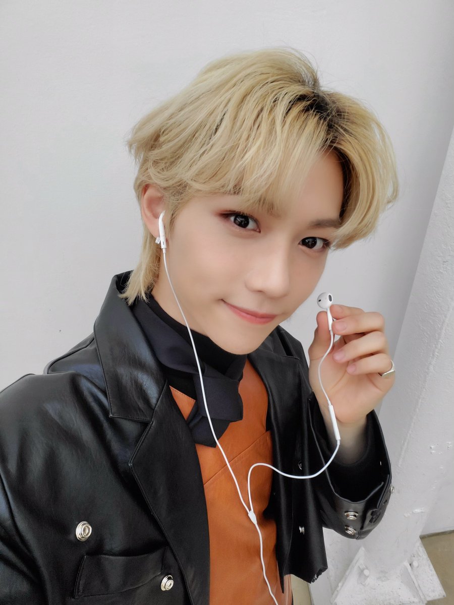Streaming With Stray Kids & STAY 次はフィリックスと一緒に「SLUMP