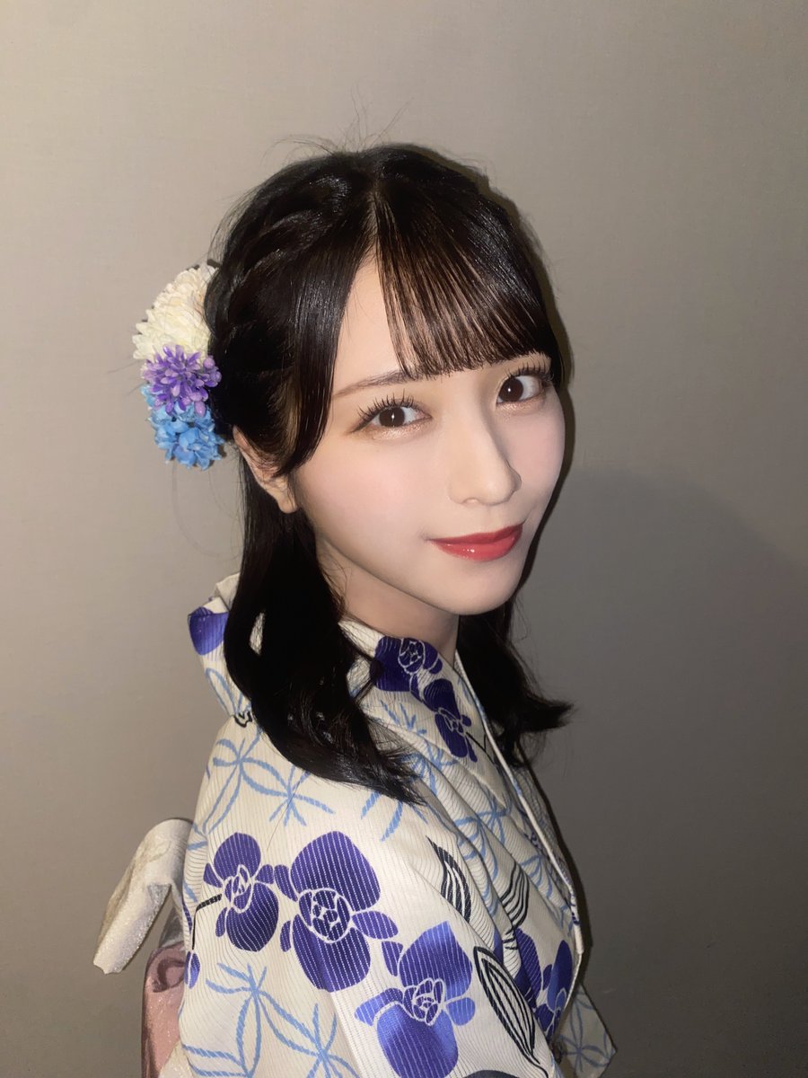 莉沙が撮ってくれたざむ👘 私の浴衣は青系が多いんですか？(?)