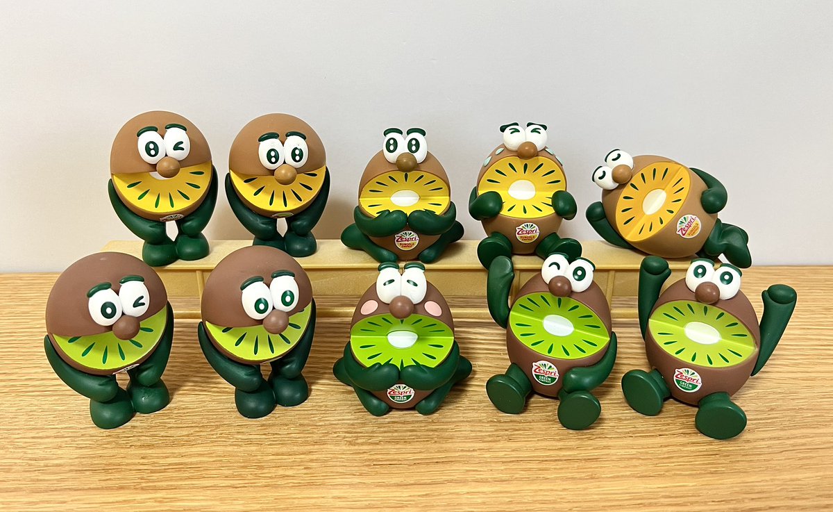 2019年から歴代のキウイブラザーズ フィギュア🥝