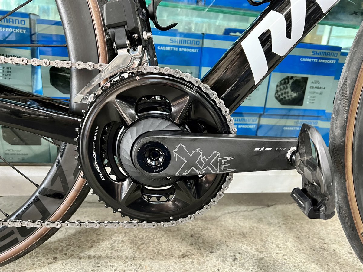 ELILEE X320クランクアームにパワーメーターを使用する場合、POWER2MAX