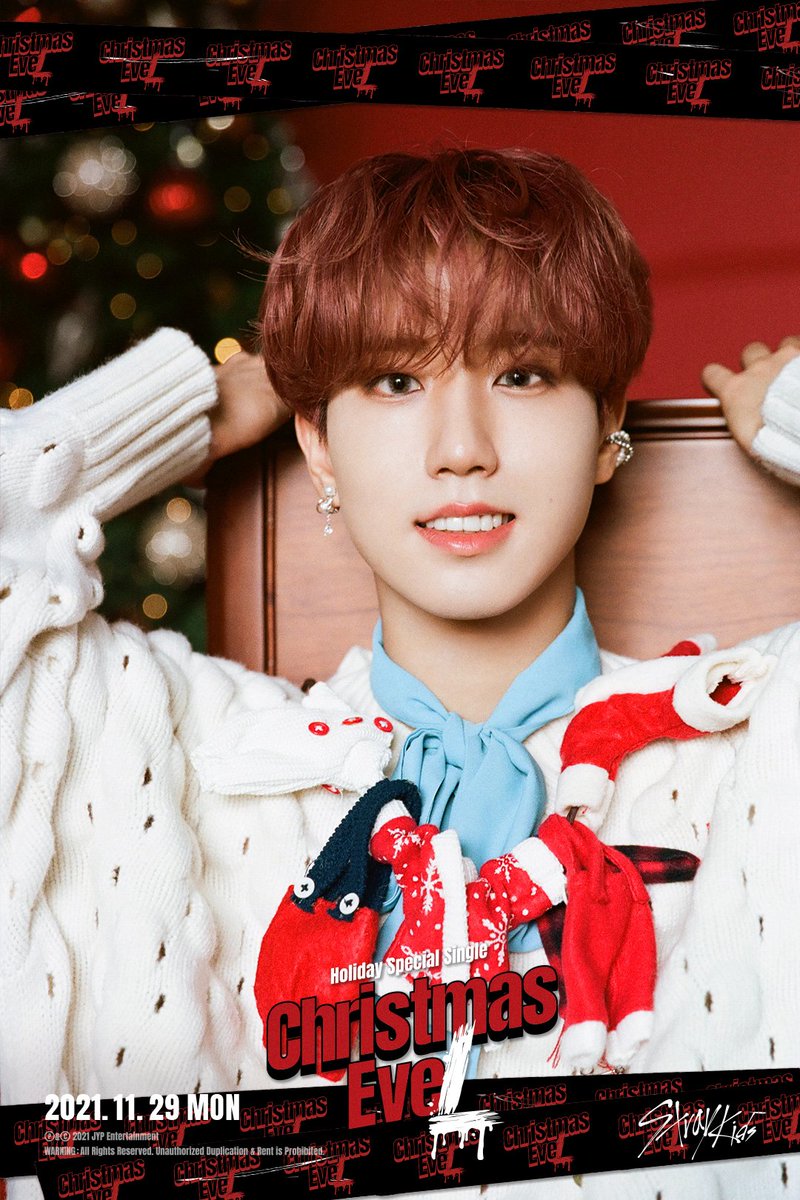 StrayKids バンチャン christmas evel インターパーク STRAY KIDS CHRISTMAS EveL MUSICPLANT music plant OFFICIAL PHOTO