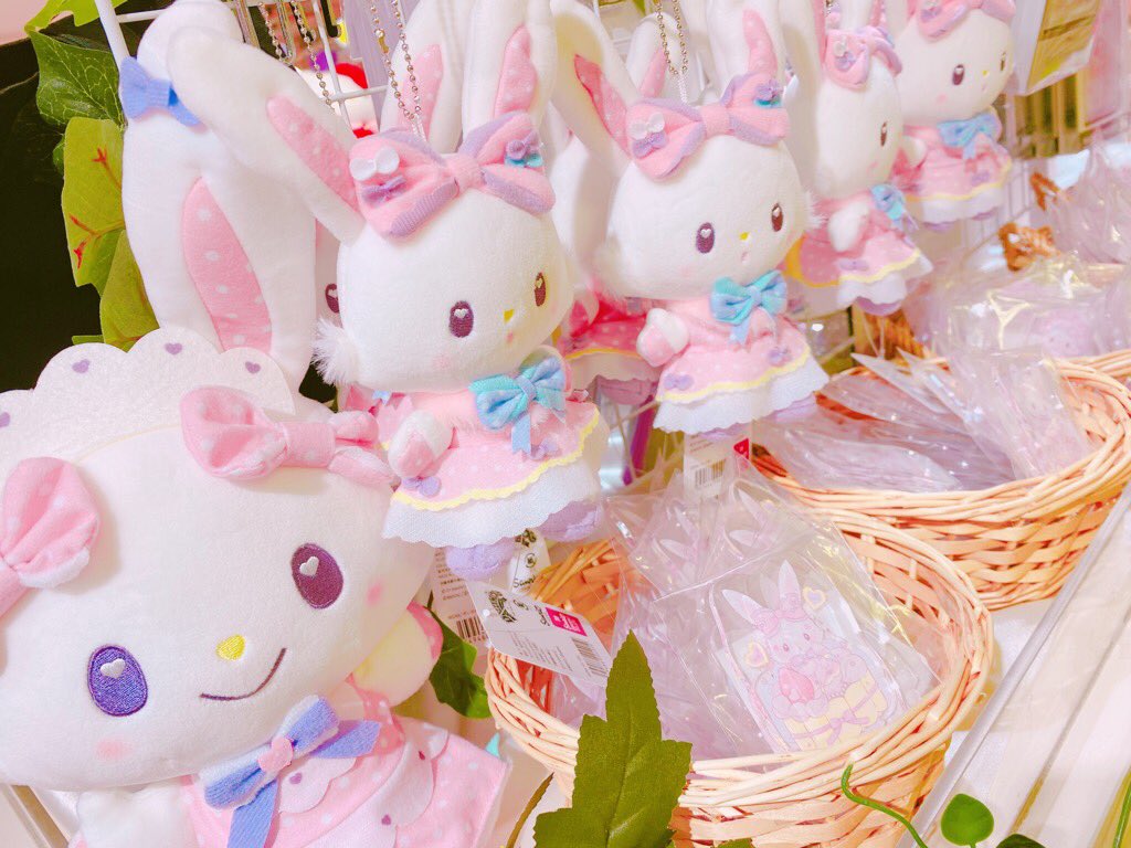 🍀#ハローキティショップ 🍀 明日11月19日（金）より #ウィッシュ