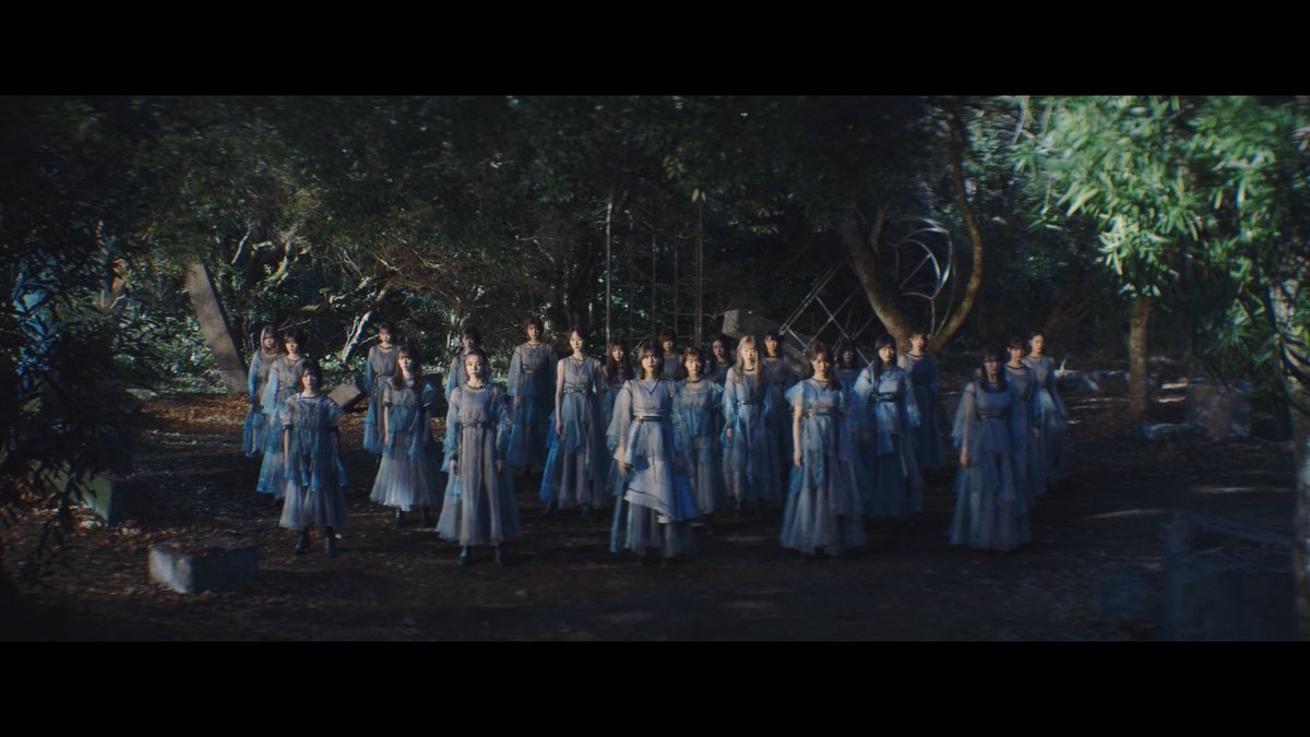 櫻坂46 「僕のジレンマ」の衣装デザイン、制作担当しました。 今回