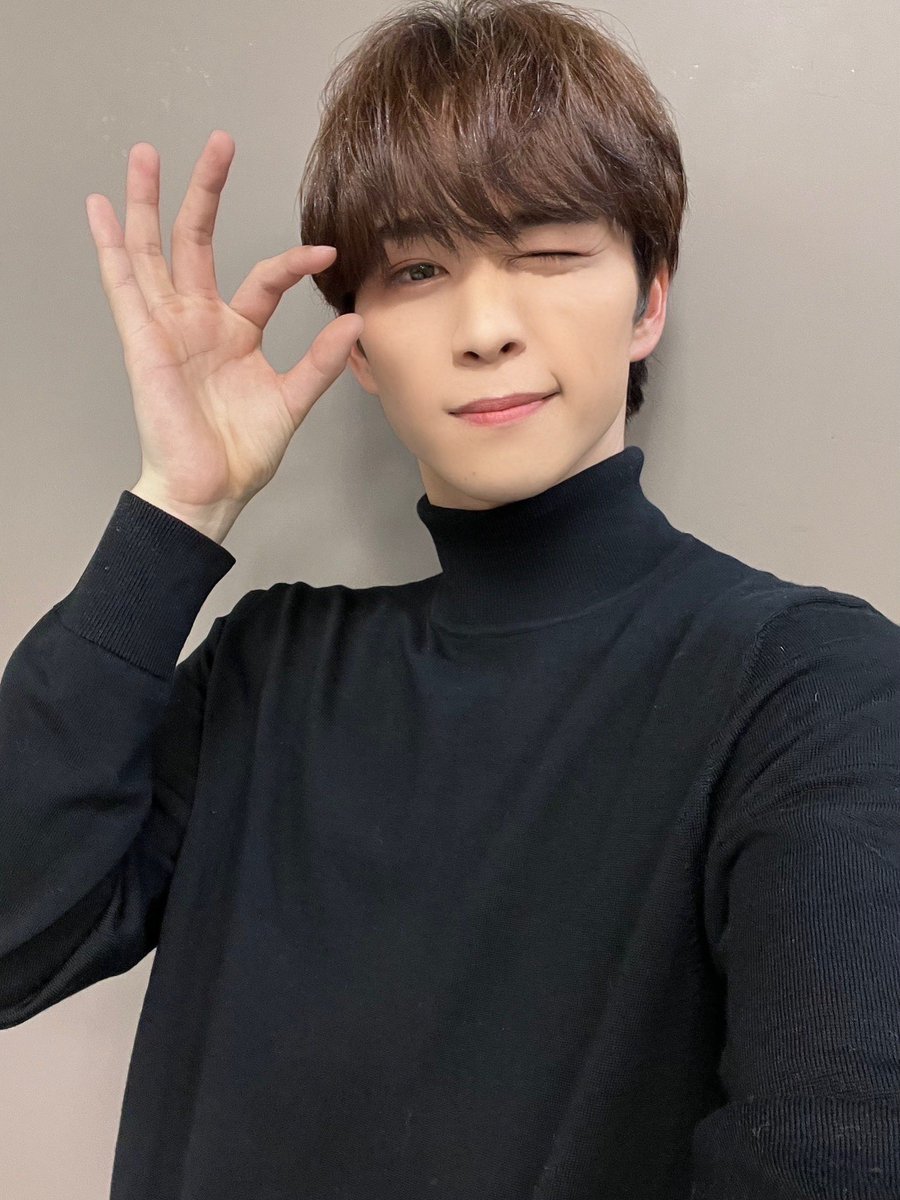 後藤威尊] 今日は5万年に一度しか観れない彗星 最接近する日らしい