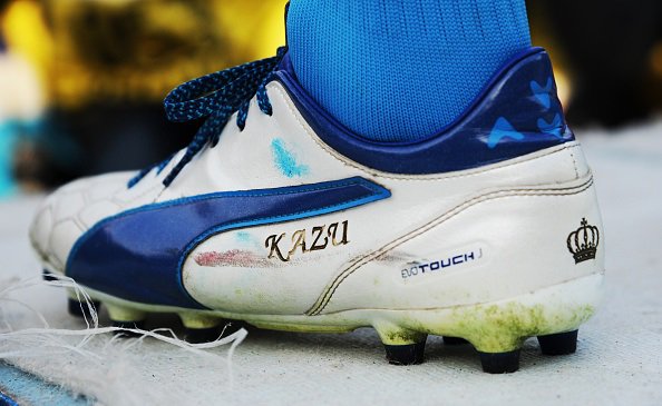 横浜FC 三浦知良 選手 50歳14日でJ最年長得点記録を更新！ 着用