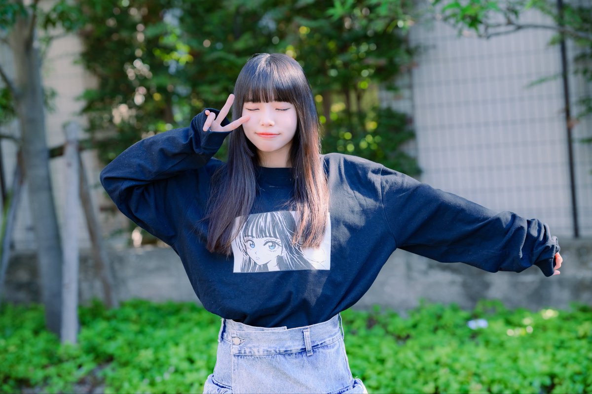 空詩かれん生誕祭2025 新グッズ】 背面は無地！ かれんも普通に