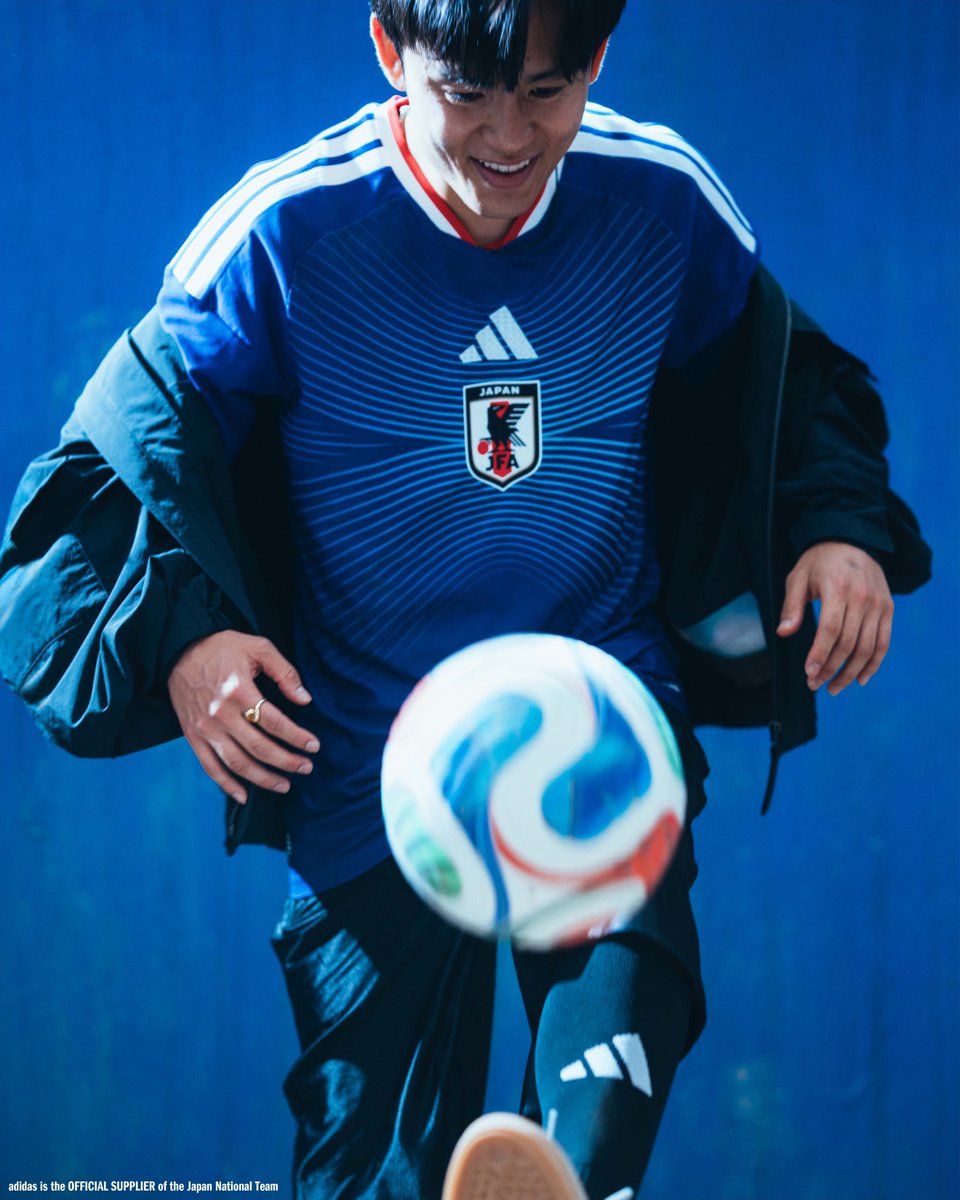 販売中】 アディダス サッカー日本代表2026 ユニフォーム 新しい時代を