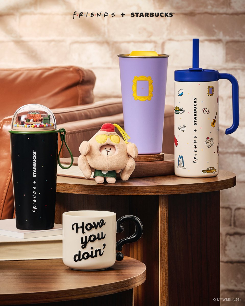 2026年1月1日発売の 新年韓国スタバ新作🐱 大人気ドラマ「フレンズ」と