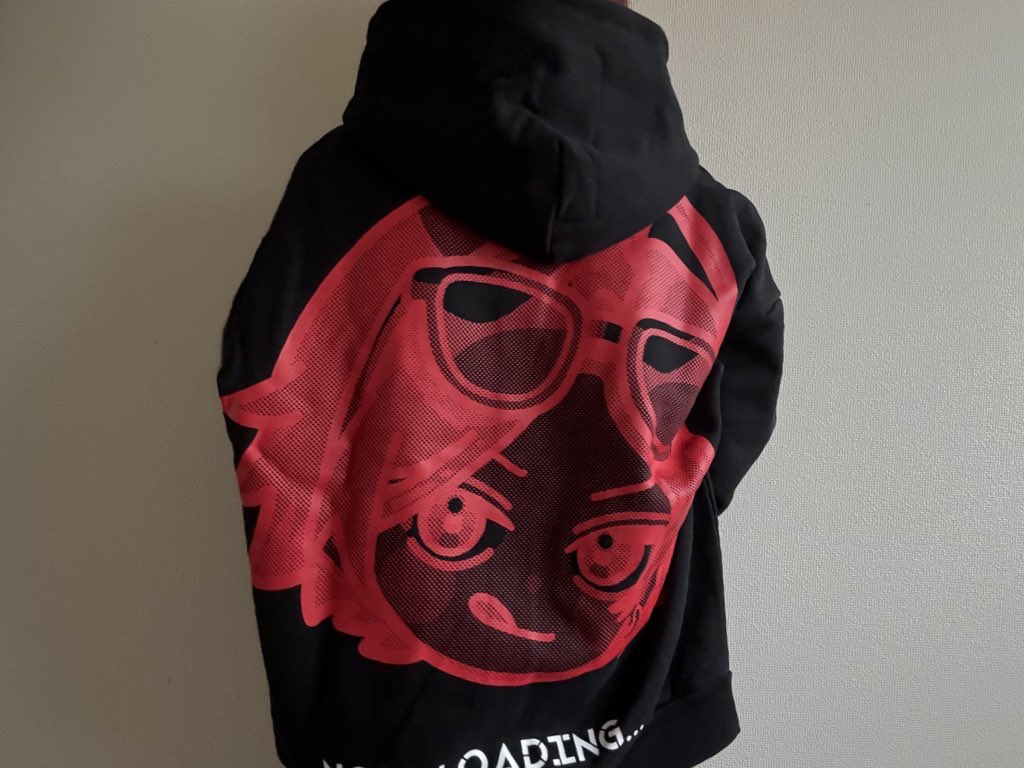 LEO100万人記念グッズ届いた- ̗̀📦 ̖́- LEO様とお揃いのパーカー着れる