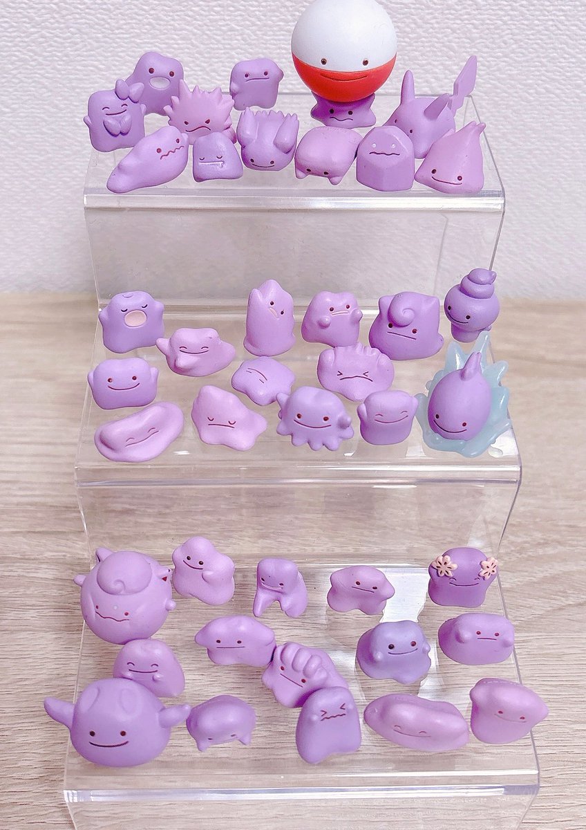 紫メタがだいすきなわたしにとって、へんしんメタモンガチャのへんしん