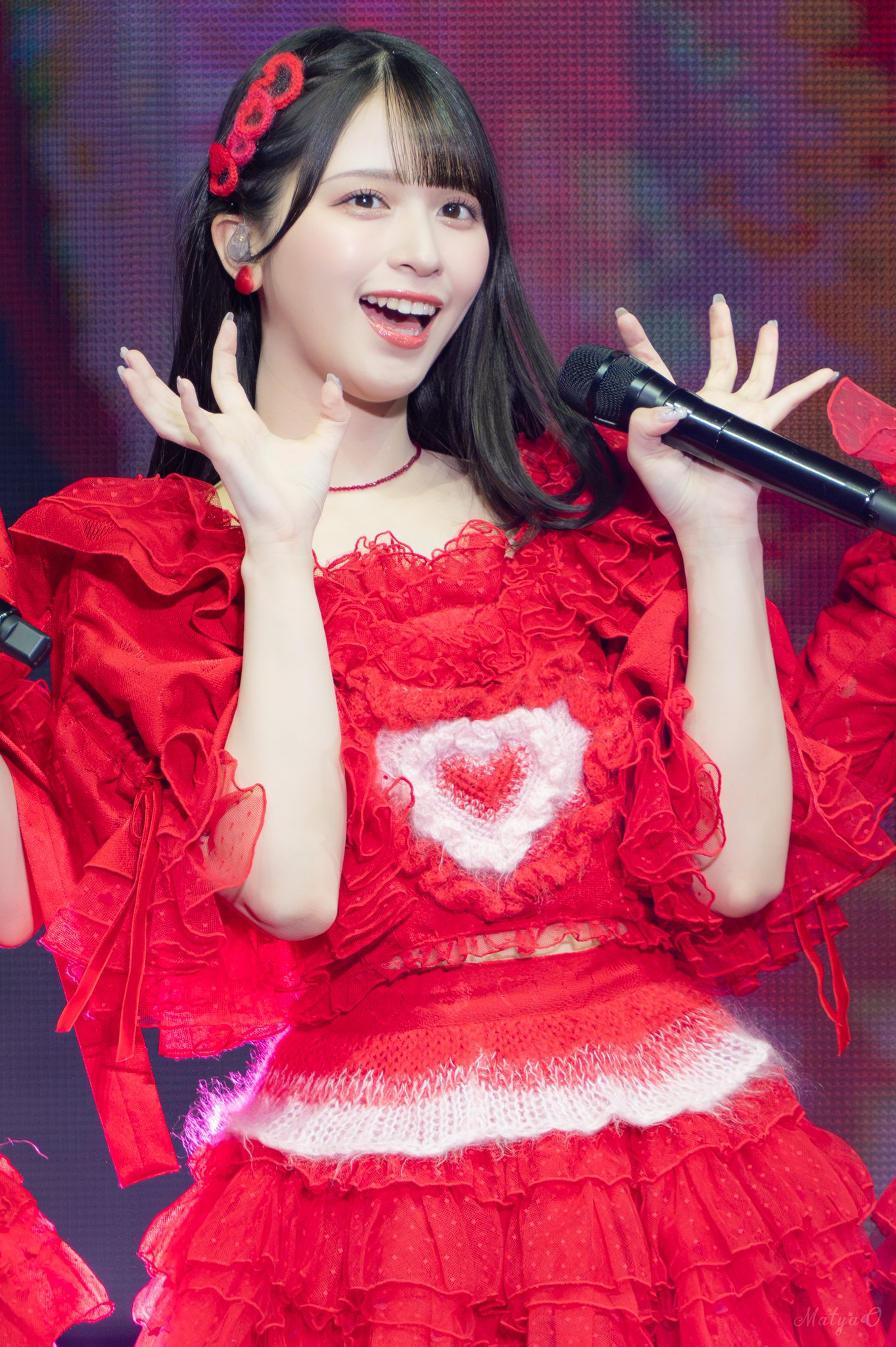 佐々木舞香赤衣装直筆 佐々木舞香赤衣装直筆 佐々木舞香 直筆サイン 生写真