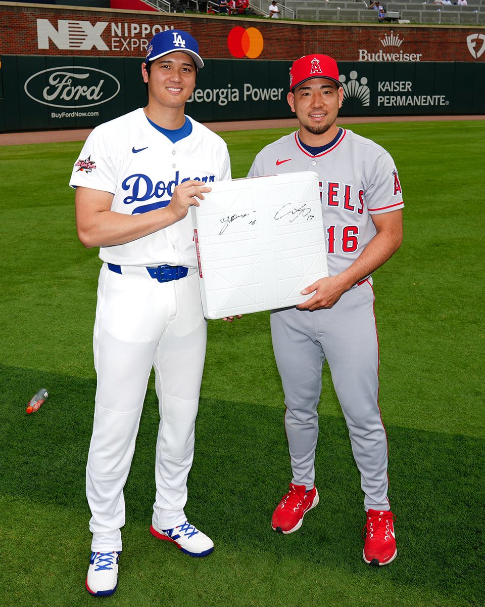 オールスターに選出された花巻東高校出身の2人！！ #菊池雄星 と #大谷