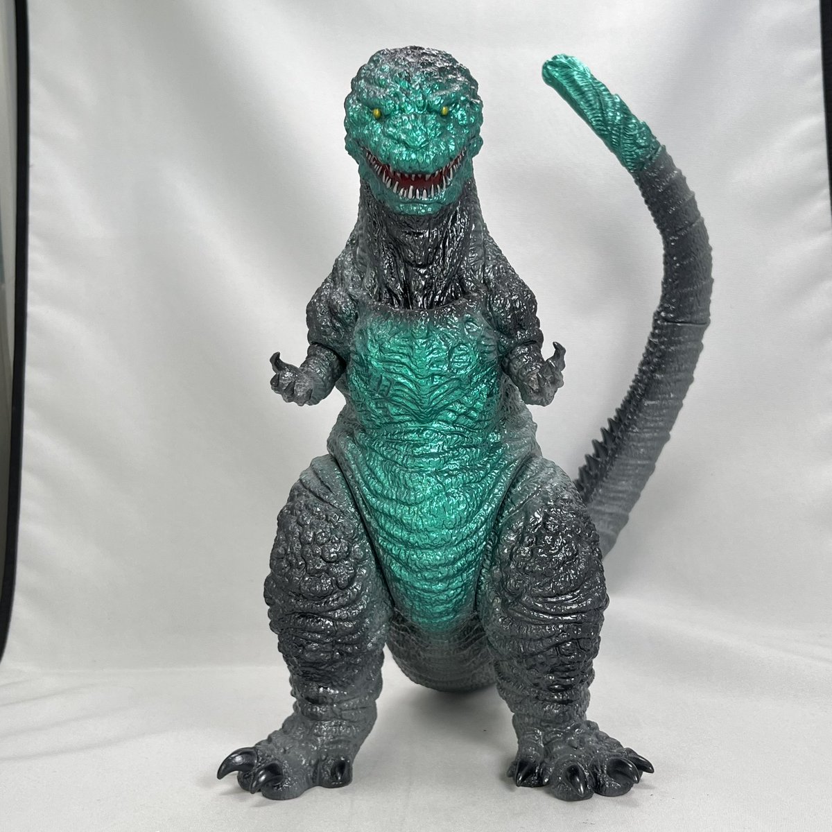 ワンフェス2025夏 出展 ブース：6-21-13 当日版権許諾品 レトロソフビ