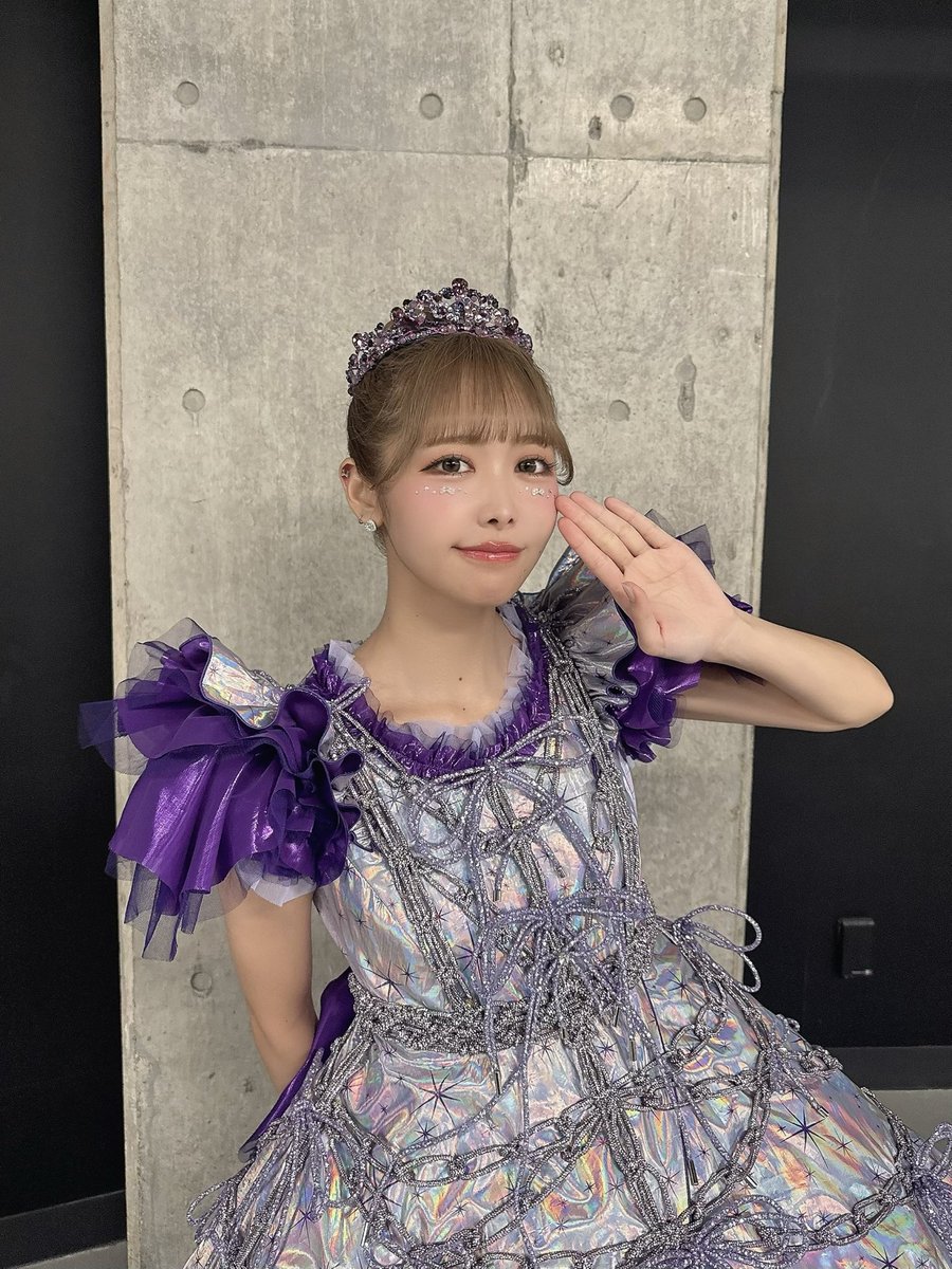 Post by 仲川瑠夏(FRUITS ZIPPER) on X: 国王✋