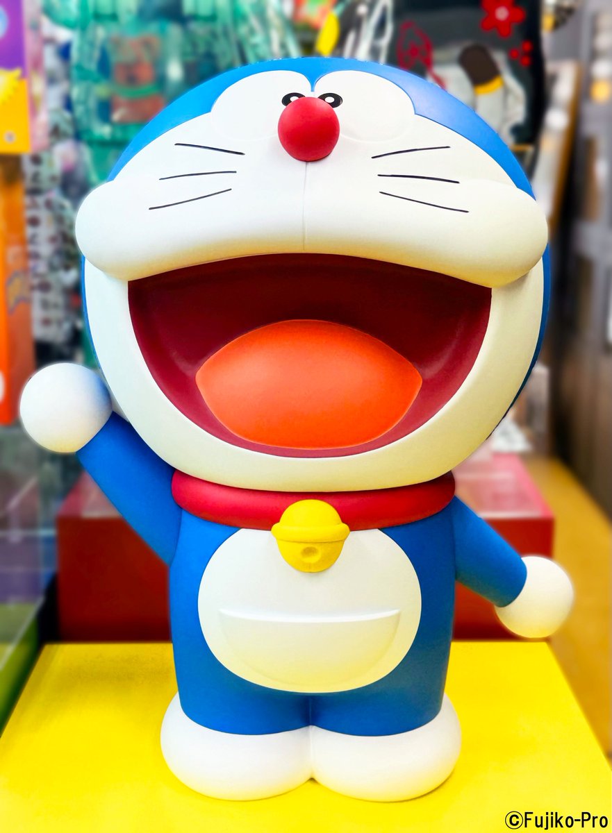 Today's 1.6】 「VCD 1/2 ドラえもん」が好評発売中✨原寸大の