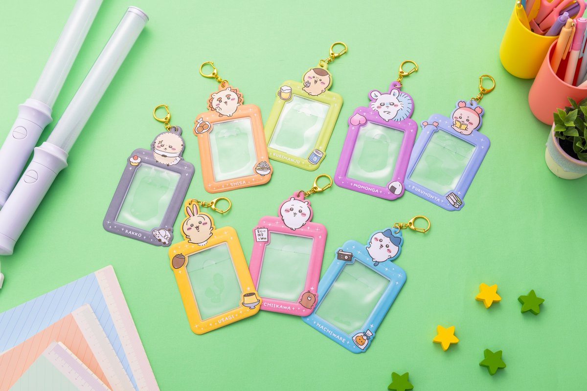 新発売／ 『トレーディングカードホルダー』 📝9月27日発売 ・ちいかわ