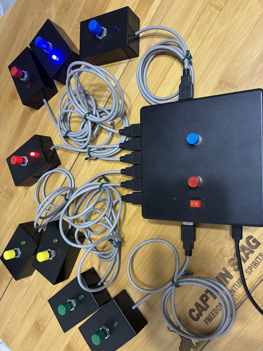 R³(R-Cube)早押し機 早押しボタン研究所 ピンポンブー Qox 長屋用 ちょ