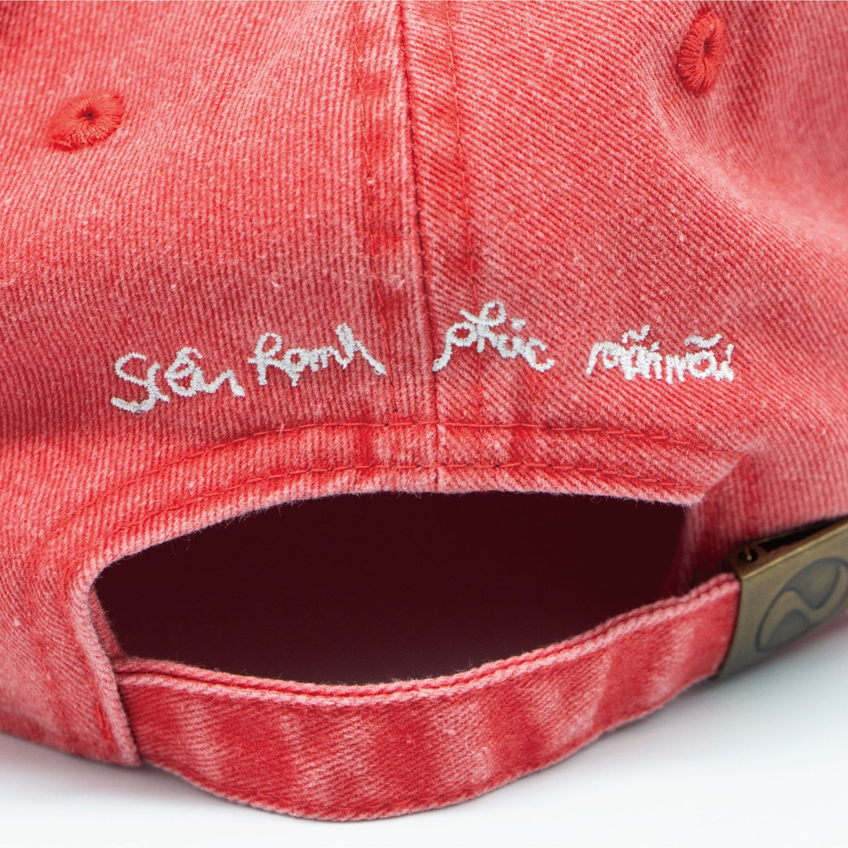 ⋱🧢再販売のお知らせ🧢⋰ この度、映画オリジナルキャップの限定数で