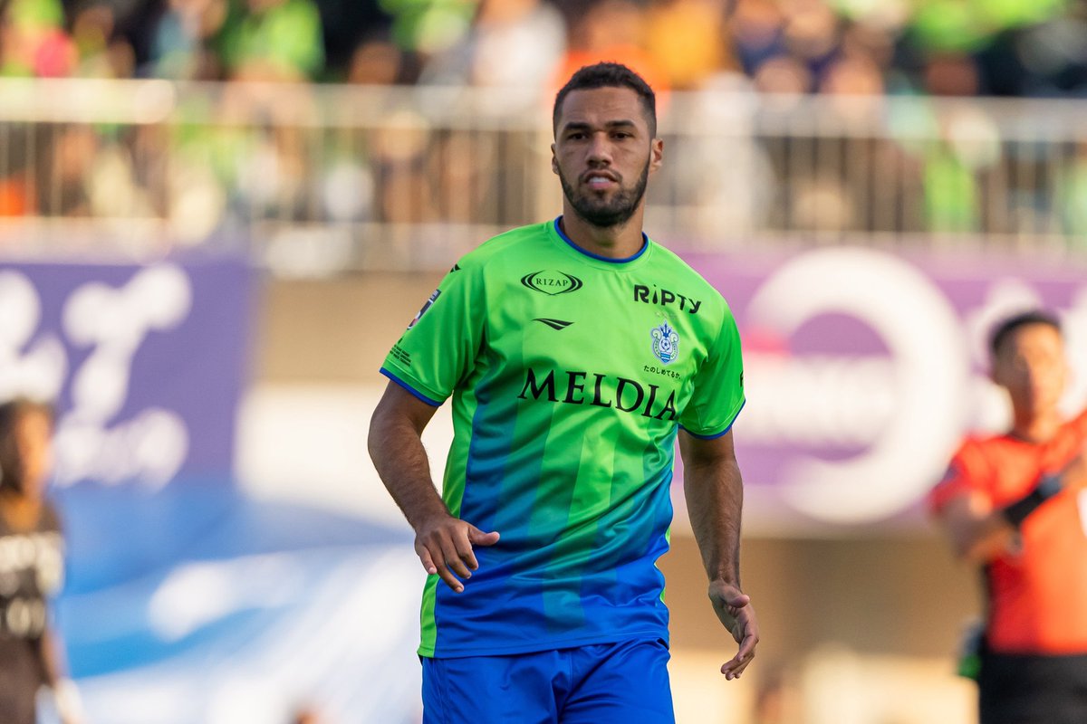 この度、#ルイスフェリッピ 選手と2025シーズンの契約を更新しました