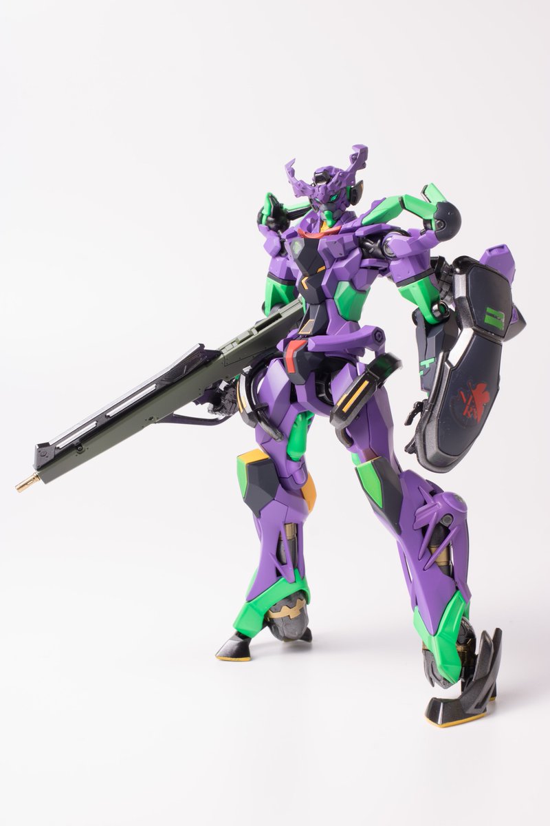 HGジークアクス、エヴァンゲリオン初号機カラー完成しました