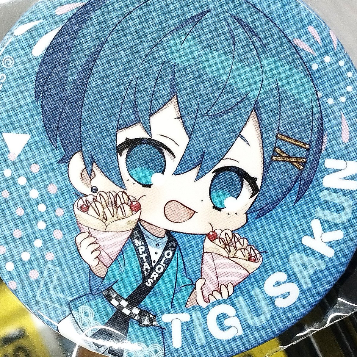 入荷情報】 AMPTAK×COLORS 📣ちぐさくん缶バッジ各種📣大量入荷につき