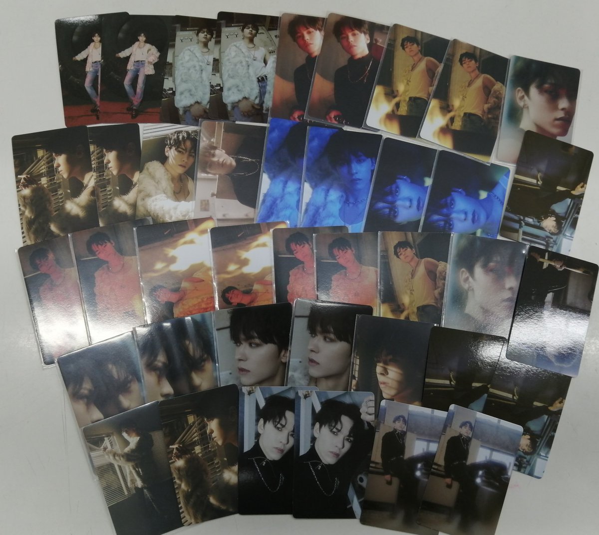 入荷情報】 #SEVENTEEN バーノンさんのblack eyeトレカがまとまって