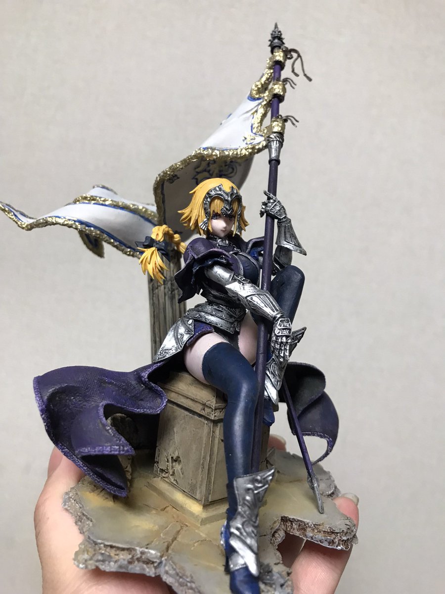 買って塗装したガレージキット見たい