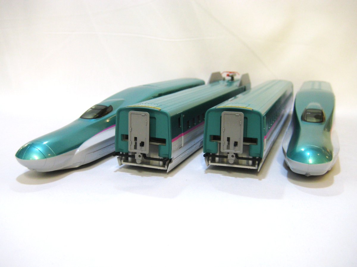 大阪店】 E5系 商品：KATO E5系 新幹線 はやぶさ 4両基本セット 状態