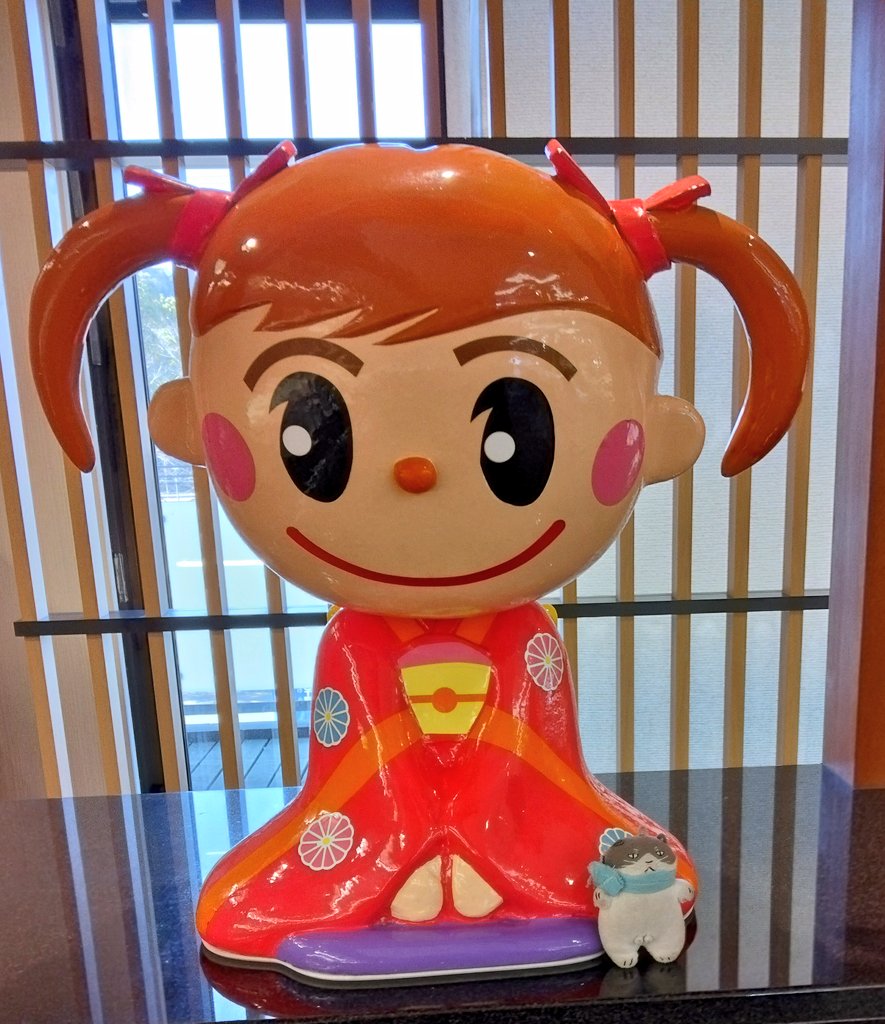 昨日、長男のお迎えの時間までに 次男といった場所。 ヤマサ蒲鉾工場