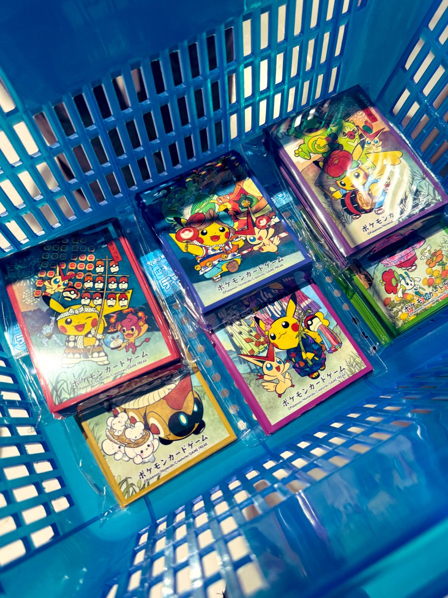 なんか限定スリーブ大量に買わされる