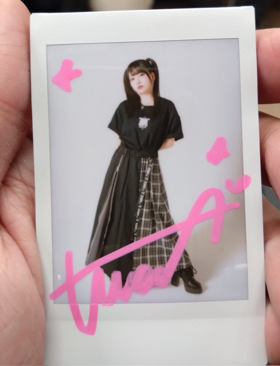 ファントムシータのキングリーマスク1日店長イベントチェキ。 えっ