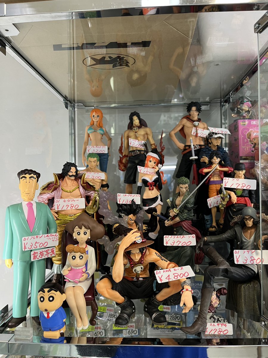 ☆A177ケースに入荷しました!! ワンピース フィギュア 各種