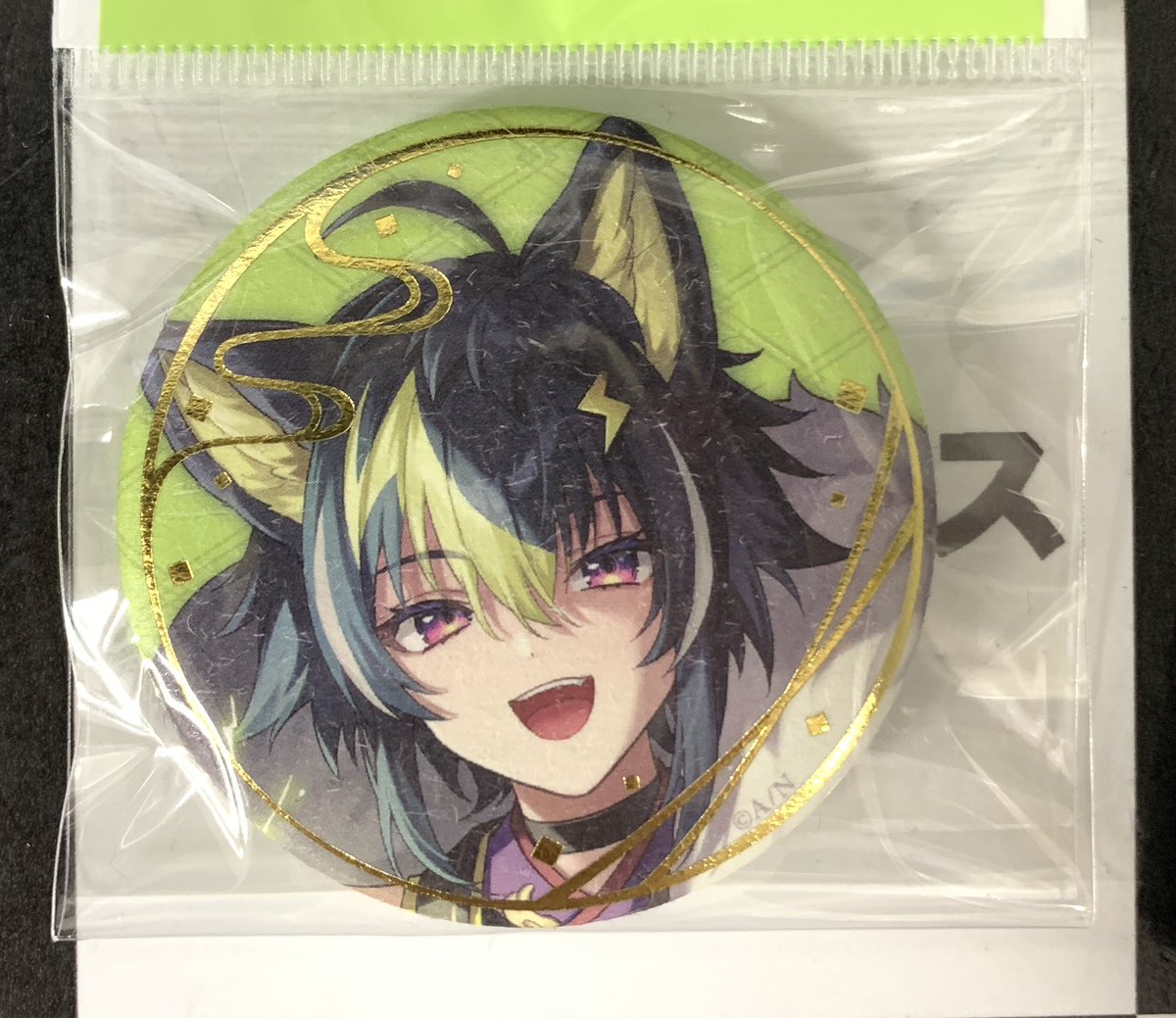 入荷情報】 🌈🕒にじさんじ🌈🕒 💡伊波ライくん💡 缶バッジ ✨妖怪万化