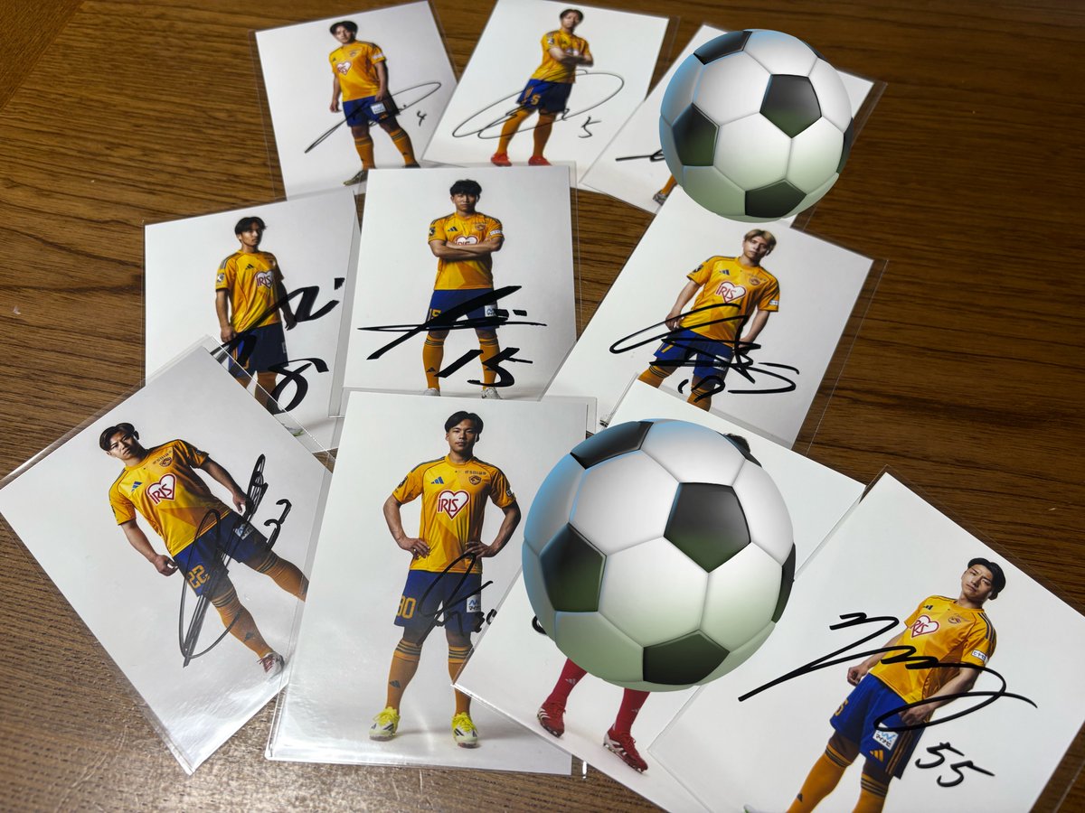 更新しました！ 交換募集💛 サイン入りブロマイド 譲▶︎4.5.8.15